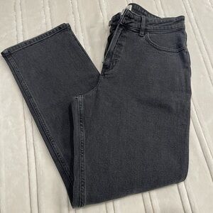 Excellent, like new - Hollister Women's Black high rise Straight Leg Jeans, 12